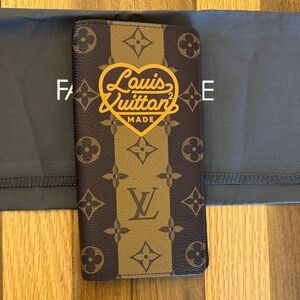 Louis Vuitton x NIGO M81008 Heart Monogram Wallet